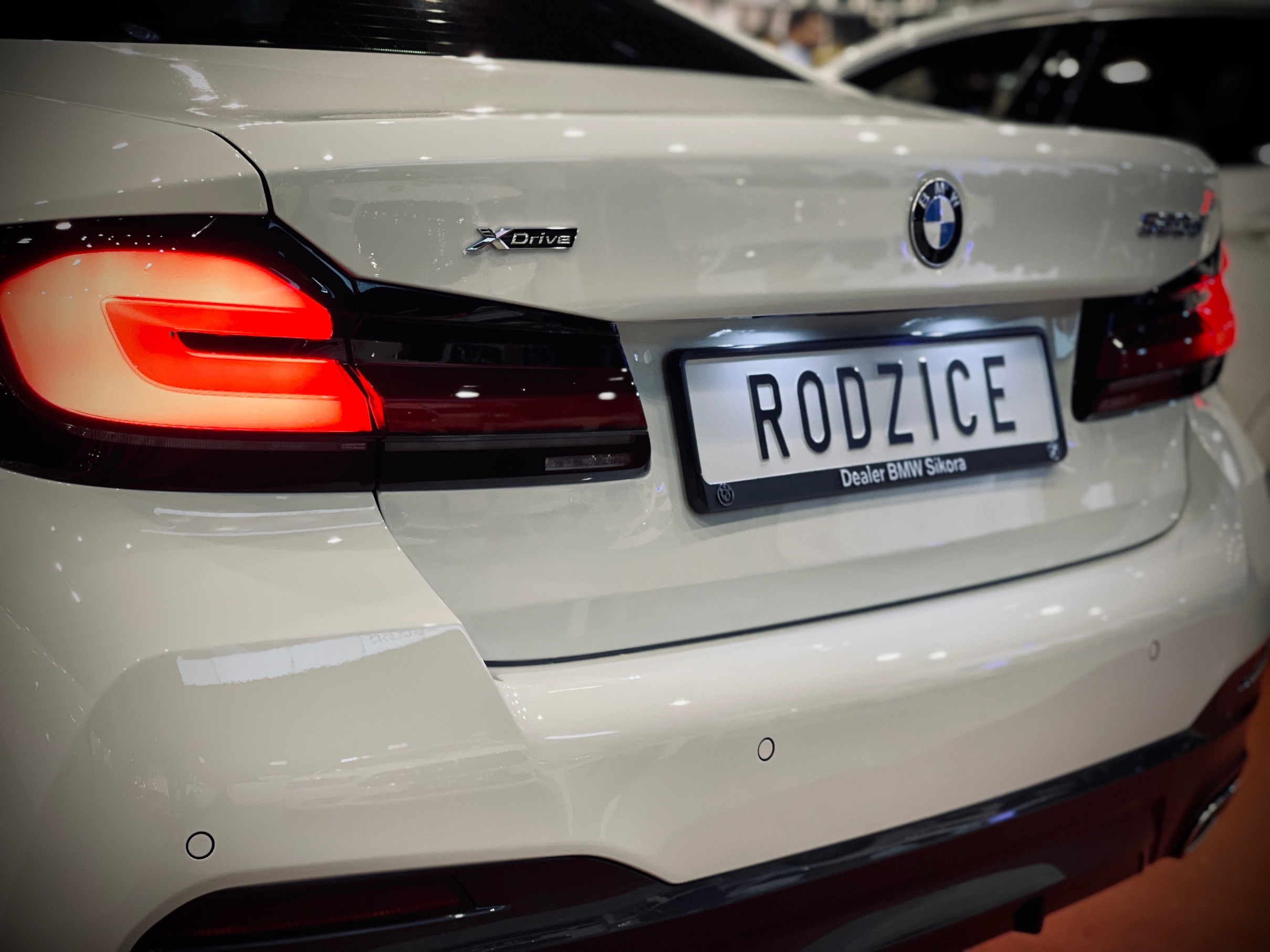 8948709E 5ED5-4E41-AC11-8A1107DB3B28-squashed